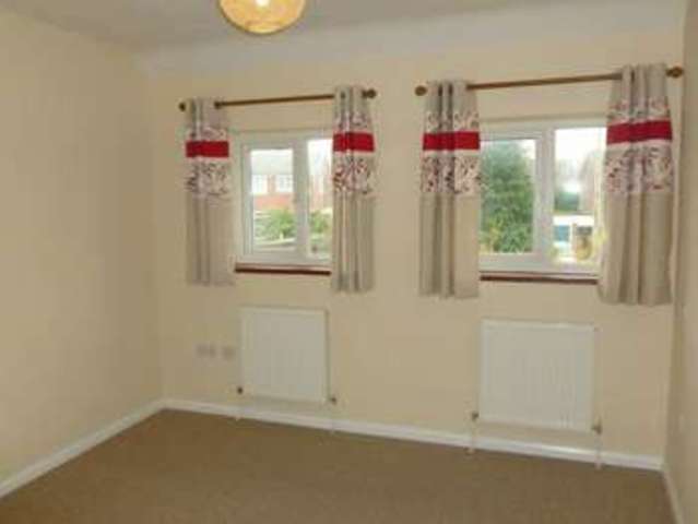  Image of 3 bedroom Semi-Detached house for sale in Chequers Lane Pitstone Leighton Buzzard LU7 at Chequers Lane  Pitstone, LU7 9AG