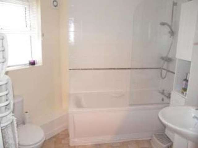  Image of 2 bedroom Flat for sale in Junction Gardens Plymouth PL4 at Plymouth Devon Plymouth, PL4 9AS