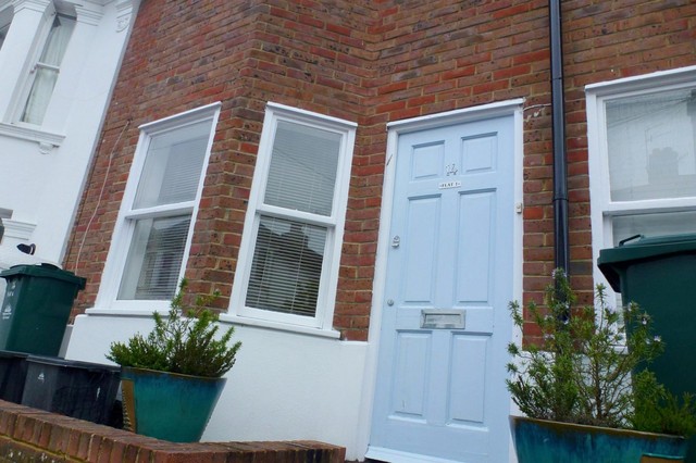  Image of 1 bedroom Ground Flat to rent in Port Hall Street Brighton BN1 at Brighton, BN1 5PJ