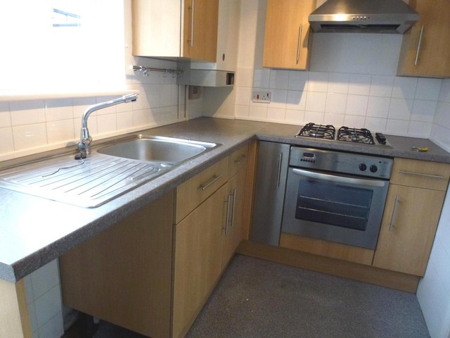  Image of 1 bedroom Ground Flat to rent in Port Hall Street Brighton BN1 at Brighton, BN1 5PJ