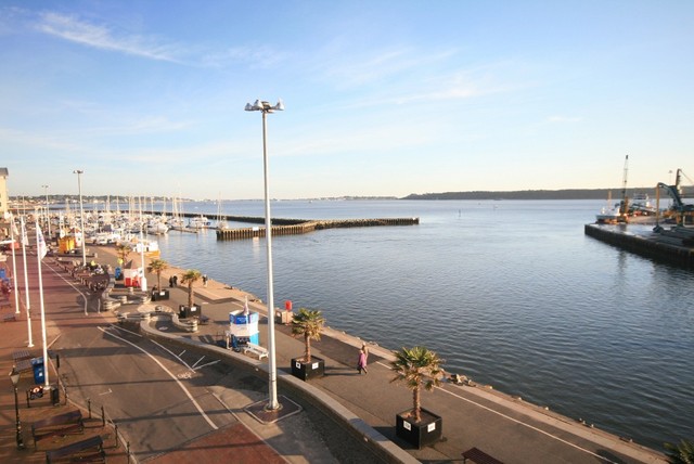  Image of 2 bedroom Apartment to rent in The Quay Poole BH15 at 15 The Quay  Poole, BH15 1HS