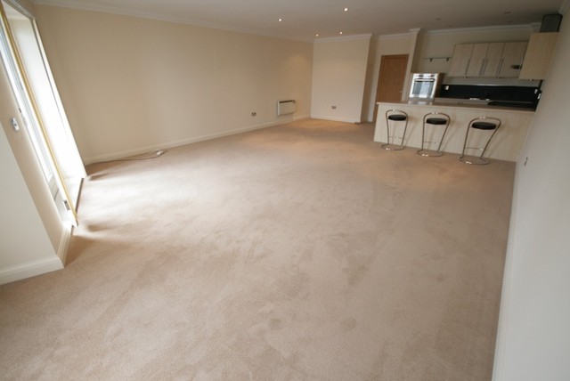  Image of 2 bedroom Apartment to rent in The Quay Poole BH15 at 15 The Quay  Poole, BH15 1HS