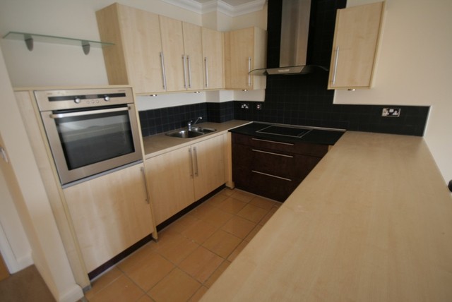  Image of 2 bedroom Apartment to rent in The Quay Poole BH15 at 15 The Quay  Poole, BH15 1HS