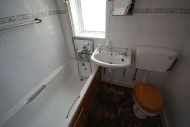  Image of 3 bedroom Detached house for sale in Portsview Avenue Portchester Fareham PO16 at Portsview Avenue Portchester Fareham, PO16 8LW