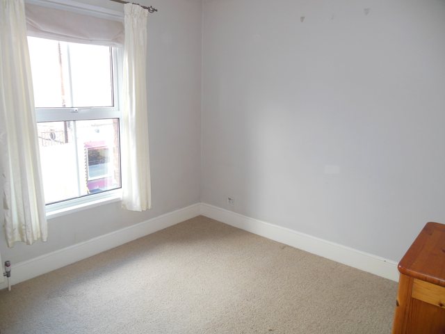  Image of 2 bedroom Detached house to rent in Pound Street Newbury RG14 at Newbury  Newbury, RG14 6AE