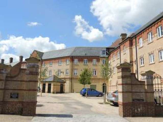  Image of 1 bedroom Flat to rent in Oakery Court Poundbury Dorchester DT1 at Oakery Court Poundbury Dorchester, DT1 3TF