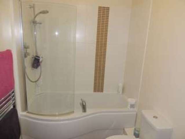  Image of 1 bedroom Flat to rent in Oakery Court Poundbury Dorchester DT1 at Oakery Court Poundbury Dorchester, DT1 3TF