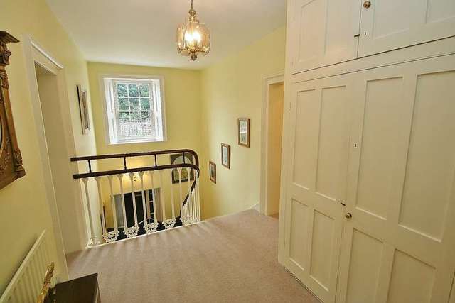  Image of 4 bedroom Flat for sale in Lexington Court Purley CR8 at Purley Surrey, CR8 1JA