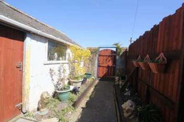  Image of 4 bedroom Terraced house for sale in Queen Street Withernsea HU19 at Queen Street  Withernsea, HU19 2HH