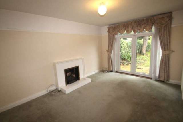  Image of 3 bedroom Detached house to rent in Queens Walk Harrow HA1 at Queens Walk  Harrow, HA1 1XS