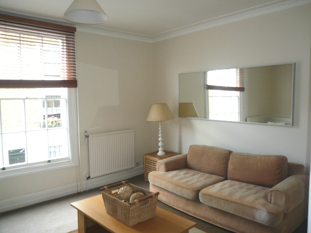  Image of 2 bedroom Maisonette to rent in Radnor Walk London SW3 at Chelsea  London, SW3 4BP
