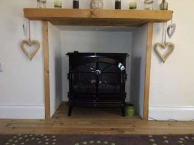  Image of 3 bedroom End of Terrace for sale in Kelvedon Close Rayleigh SS6 at Rayleigh Essex Rayleigh, SS6 9SQ