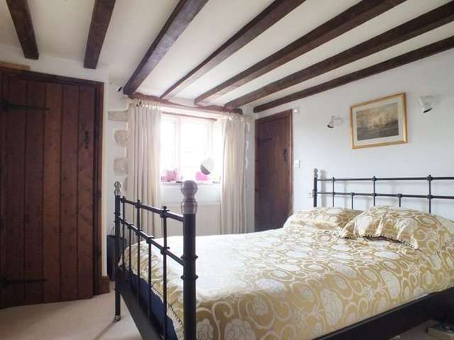  Image of 4 bedroom Detached house for sale in Rectory Lane Avening Tetbury GL8 at Avening Gloucestershire, GL8 8NN