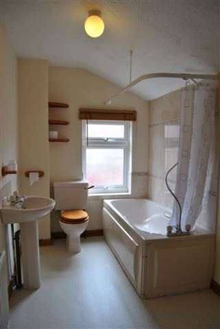  Image of 2 bedroom Terraced house to rent in Regent Street Moulton Northwich CW9 at Regent Street Moulton Northwich, CW9 8NY