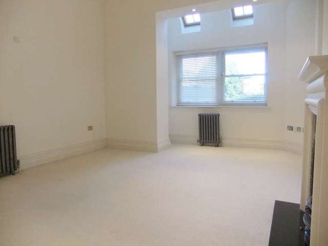  Image of 2 bedroom Flat to rent in Gaudick Road Eastbourne BN20 at Gaudick Road  Eastbourne, BN20 7LW