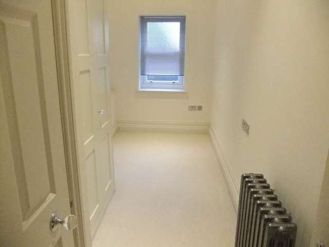  Image of 2 bedroom Flat to rent in Gaudick Road Eastbourne BN20 at Gaudick Road  Eastbourne, BN20 7LW