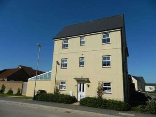  Image of 4 bedroom Terraced house for sale in Romney Road Bridgwater TA6 at Romney Road  Bridgwater, TA6 6WQ