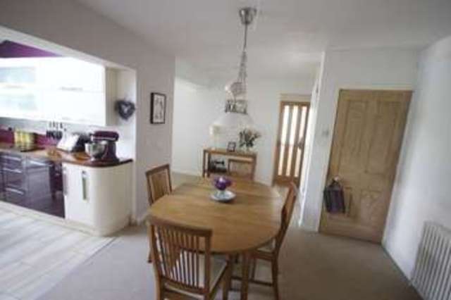  Image of 3 bedroom Detached house for sale in Raynes Road Lee-on-the-Solent PO13 at Raynes Road  Lee-On-The-Solent, PO13 9AL