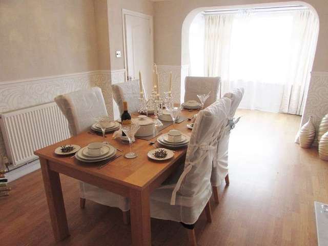  Image of 4 bedroom Detached house for sale in Chapel Road Llanharan Pontyclun CF72 at Chapel Road  Pontyclun, CF72 9QB