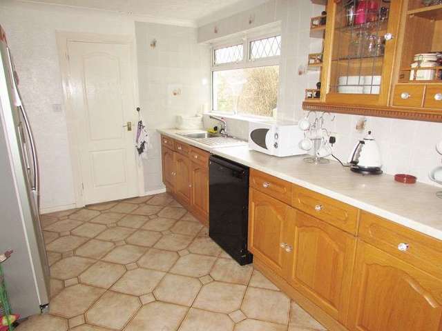 Image of 4 bedroom Detached house for sale in Chapel Road Llanharan Pontyclun CF72 at Chapel Road  Pontyclun, CF72 9QB