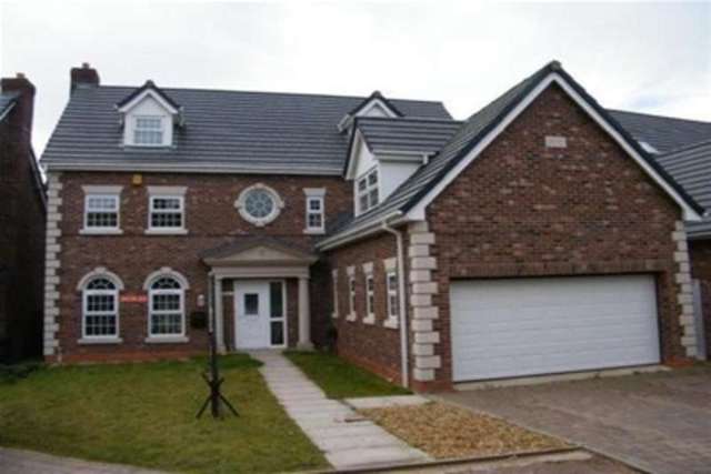  Image of 5 bedroom Detached house to rent in Rowton Rise Standish Wigan WN1 at Wigan, WN1 2TU
