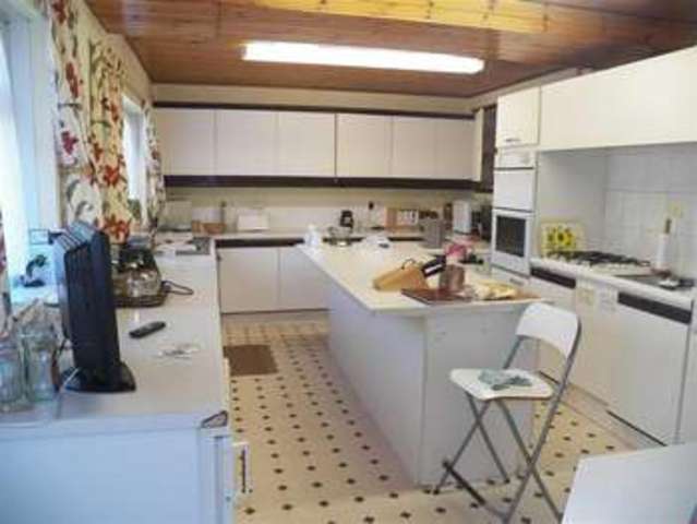  Image of 9 bedroom Property for sale in Ryelands Lane Kilgetty SA68 at Ryelands Lane Kilgetty Kilgetty, SA68 0UY