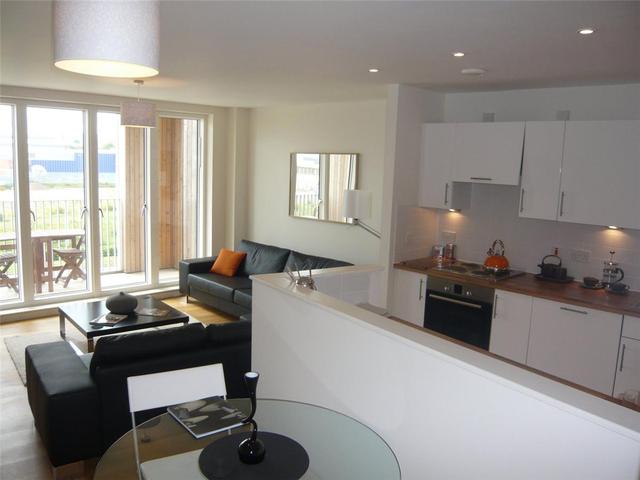  Image of 2 bedroom Flat to rent in Saltire Square Edinburgh EH5 at Granton Edinburgh Edinburgh, EH5 1PR