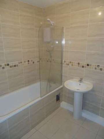 Image of 1 bedroom Flat to rent in Sandon Street Toxteth Liverpool L8 at Sandon Street Toxteth Liverpool, L8 7NS