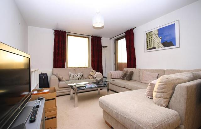  Image of 2 bedroom Apartment to rent in Bloomfield Road London SE18 at Woolwich, SE18 7JD
