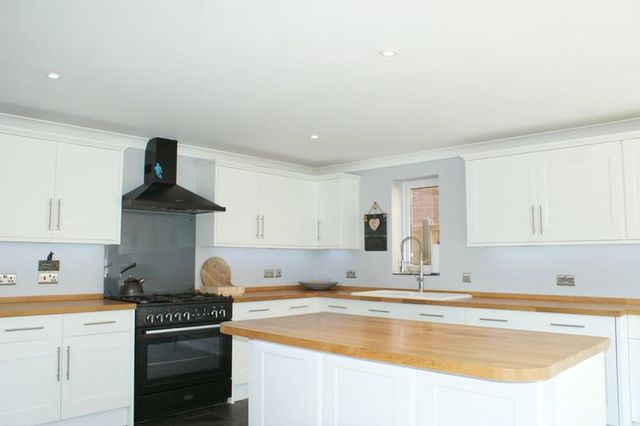  Image of 5 bedroom Detached house for sale in Scythe Road Daventry NN11 at Scythe Road  Daventry, NN11 0WN