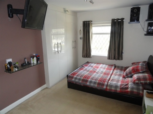  Image of 4 bedroom Terraced house for sale in Shackleton Terrace Harden Bingley BD16 at Harden, Bingley, BD16 1DB
