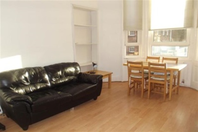  Image of 1 bedroom Flat to rent in Shakespeare Street Glasgow G20 at North Kelvinside Glasgow Glasgow, G20 8TJ
