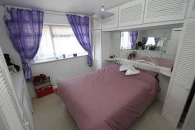  Image of 3 bedroom Semi-Detached house for sale in Sheldon Close Clevedon BS21 at Sheldon Close  Clevedon, BS21 6YE