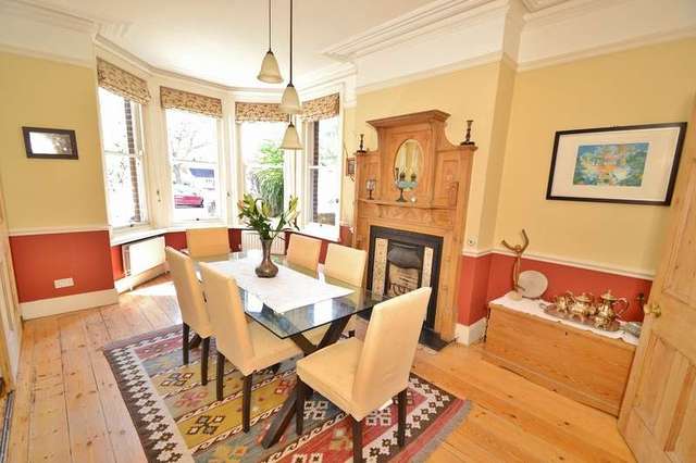  Image of 4 bedroom Detached house for sale in Shirley Avenue Shirley Southampton SO15 at Southampton, SO15 5NG