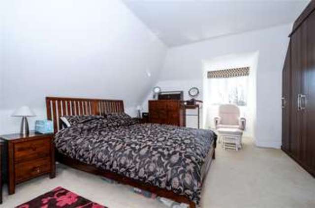  Image of 5 bedroom Semi-Detached house for sale in Shoppenhangers Road Maidenhead SL6 at Maidenhead Berkshire Maidenhead, SL6 2QA