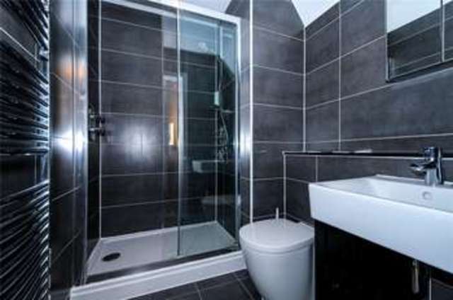  Image of 5 bedroom Semi-Detached house for sale in Shoppenhangers Road Maidenhead SL6 at Maidenhead Berkshire Maidenhead, SL6 2QA