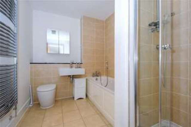  Image of 5 bedroom Semi-Detached house for sale in Shoppenhangers Road Maidenhead SL6 at Maidenhead Berkshire Maidenhead, SL6 2QA