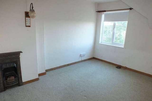  Image of 3 bedroom End of Terrace for sale in Ashton Road Siddington Cirencester GL7 at Siddington Siddington, GL7 6HB