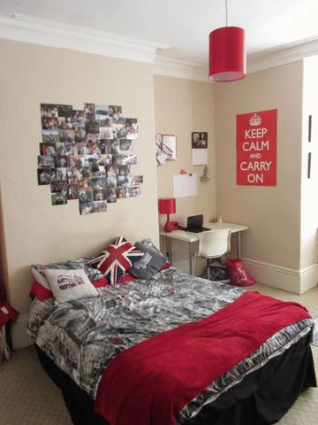  Image of 4 bedroom Detached house to rent in Sidney Grove Newcastle upon Tyne NE4 at Sidney Grove Array Blakelaw, NE4 5PD