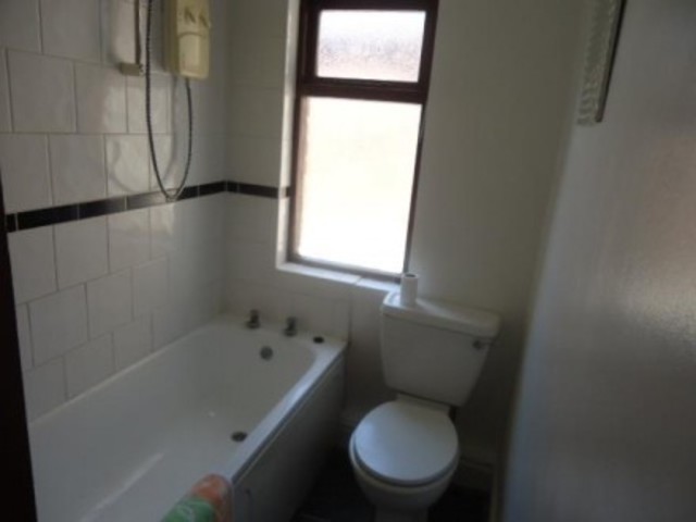  Image of 3 bedroom Terraced house to rent in Silverdale Avenue Old Swan Liverpool L13 at Tuebrook  Liverpool, L13 7EZ
