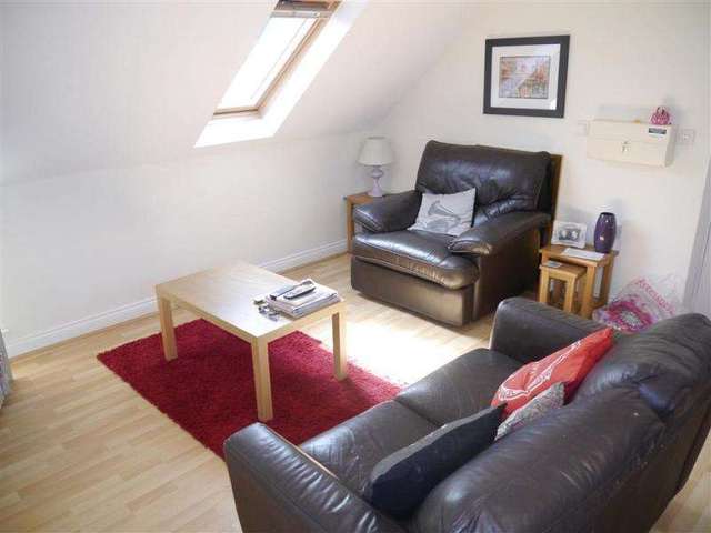  Image of 1 bedroom Apartment for sale in Snuff Street Devizes SN10 at Snuff Street  DEVIZES, SN10 1FG