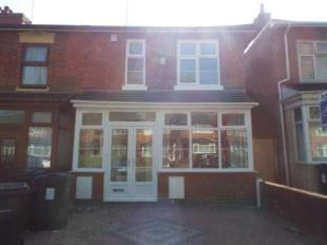  Image of 3 bedroom Terraced house for sale in Somerville Road Small Heath Birmingham B10 at Birmingham West Midlands Great Heath, B10 9DU