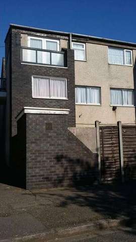  Image of 2 bedroom Flat to rent in Waterside Road Southall UB2 at Waterside Road  Southall, UB2 4RA
