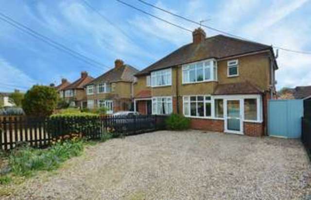  Image of 3 bedroom Semi-Detached house for sale in Southern Road Thame OX9 at Southern Road  Thame, OX9 2DZ