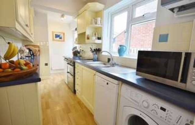  Image of 3 bedroom Semi-Detached house for sale in Southern Road Thame OX9 at Southern Road  Thame, OX9 2DZ