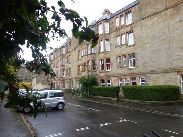  Image of 1 bedroom Flat to rent in Springvalley Terrace Edinburgh EH10 at Morningside Edinburgh Edinburgh, EH10 4PY