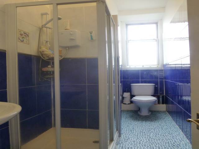  Image of 1 bedroom Flat to rent in Springvalley Terrace Edinburgh EH10 at Morningside Edinburgh Edinburgh, EH10 4PY