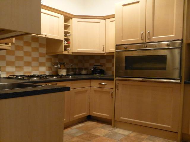  Image of 1 bedroom Flat to rent in Springvalley Terrace Edinburgh EH10 at Morningside Edinburgh Edinburgh, EH10 4PY