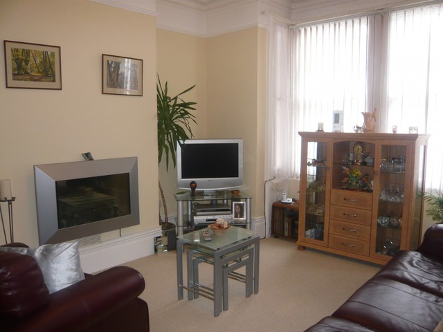  Image of 1 bedroom Flat to rent in St. Andrews Road Brighton BN1 at Ground floor flat  Brighton, BN1 6EN