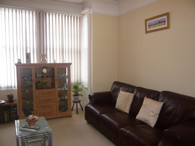  Image of 1 bedroom Flat to rent in St. Andrews Road Brighton BN1 at Ground floor flat  Brighton, BN1 6EN